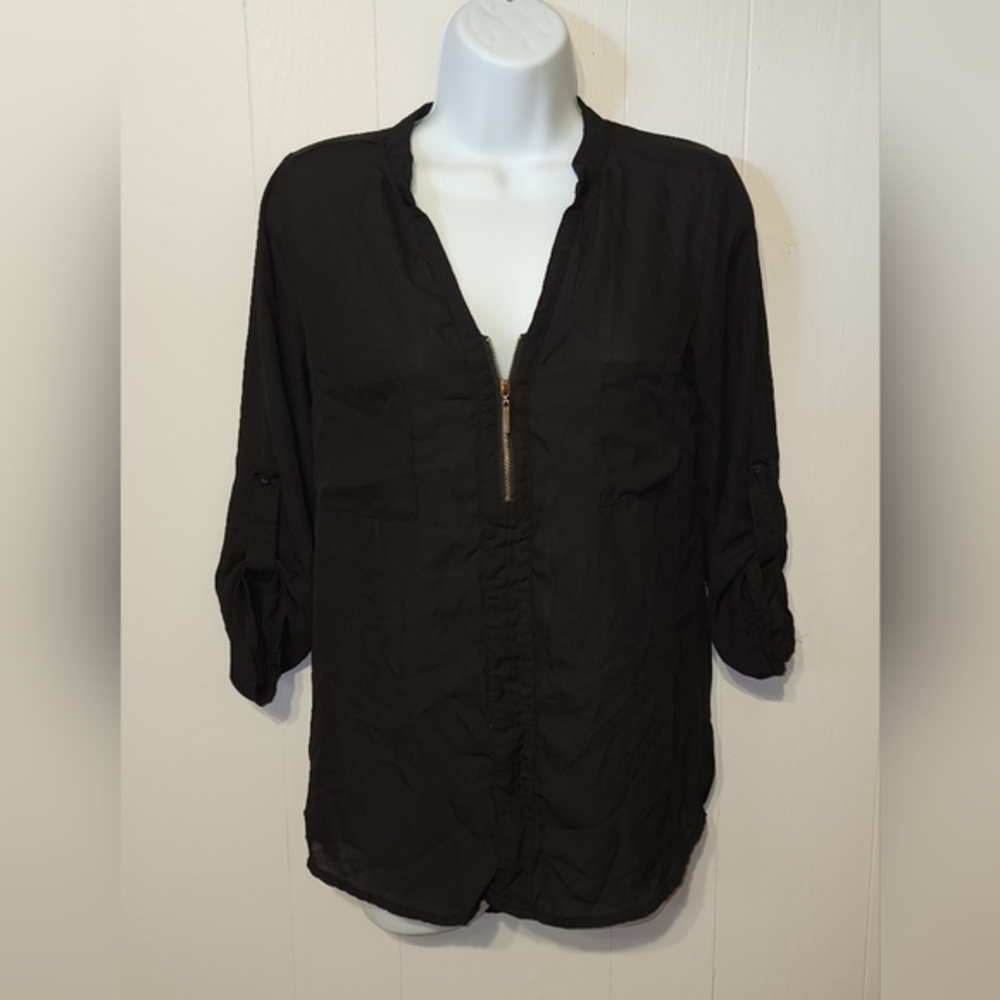 Black VNeck‎ 3/4 Sleeve Top  XS Rue 21